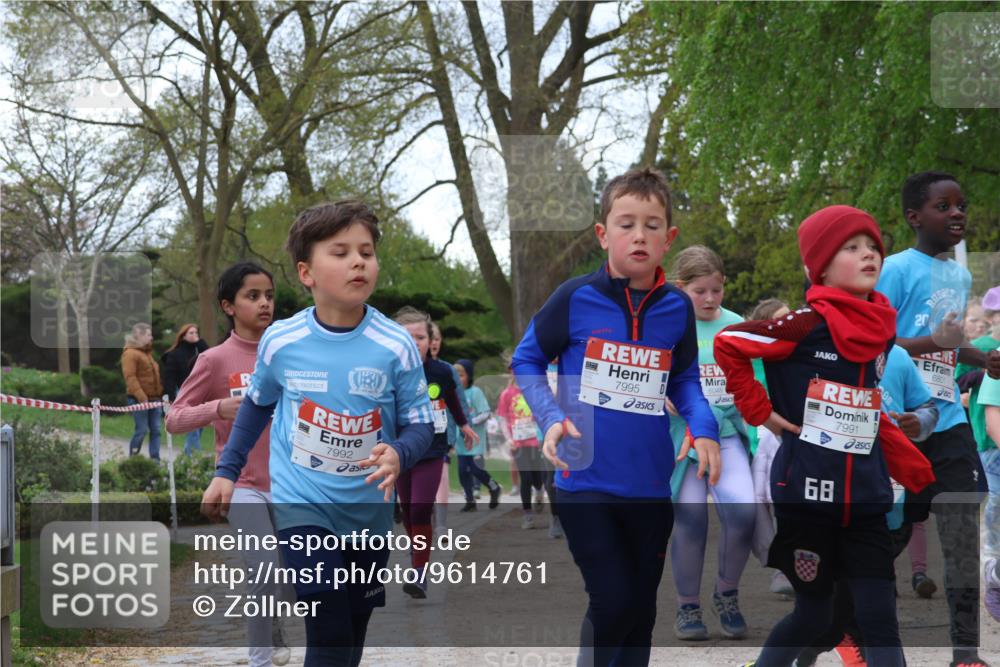 25.04.2026 - Das Zehntel Zöllner http://msf.ph/oto/9614761 25.04.2026 09:48:01 Laufen 7992, 7995, 6048, 20, 7991, 6801 meine-sportfotos.de