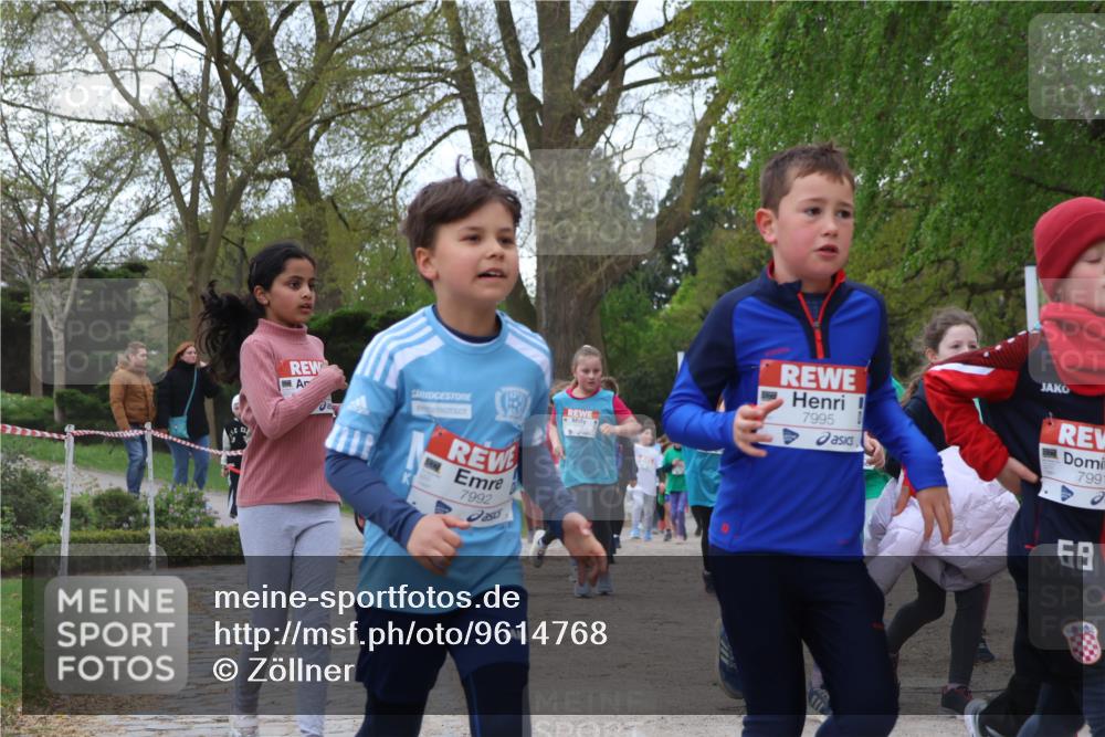 25.04.2026 - Das Zehntel Zöllner http://msf.ph/oto/9614768 25.04.2026 09:48:01 Laufen 7992, 7995, 7991, 8 meine-sportfotos.de