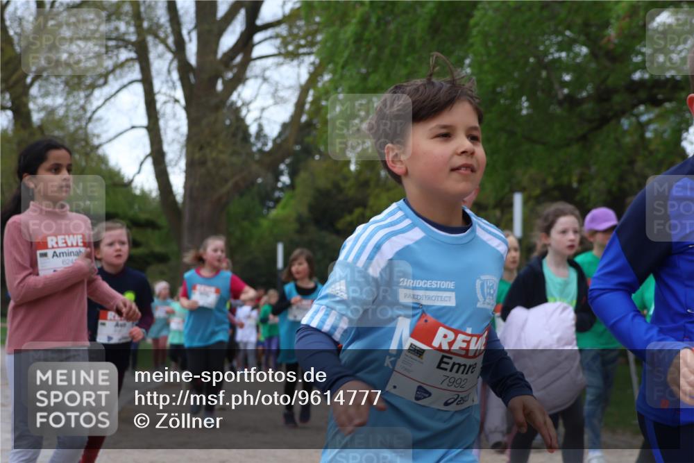 25.04.2026 - Das Zehntel Zöllner http://msf.ph/oto/9614777 25.04.2026 09:48:02 Laufen 624, 7992, 7992 meine-sportfotos.de