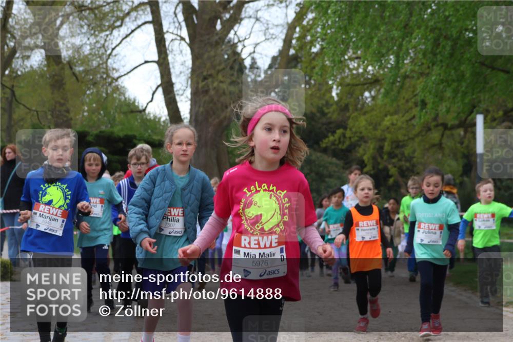 25.04.2026 - Das Zehntel Zöllner http://msf.ph/oto/9614888 25.04.2026 09:48:06 Laufen 5945, 7507, 5976 meine-sportfotos.de