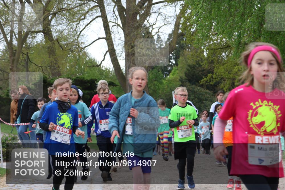 25.04.2026 - Das Zehntel Zöllner http://msf.ph/oto/9614907 25.04.2026 09:48:06 Laufen 5945, 4, 5976 meine-sportfotos.de