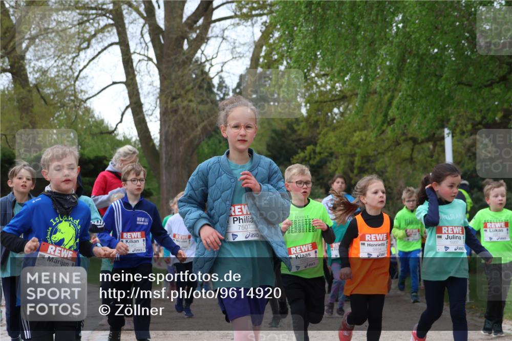 25.04.2026 - Das Zehntel Zöllner http://msf.ph/oto/9614920 25.04.2026 09:48:07 Laufen 5945, 7507, 7020, 5934, 5937 meine-sportfotos.de