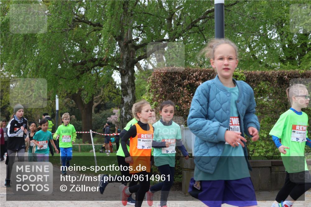 25.04.2026 - Das Zehntel Zöllner http://msf.ph/oto/9614961 25.04.2026 09:48:08 Laufen 5934, 702, 5937 meine-sportfotos.de
