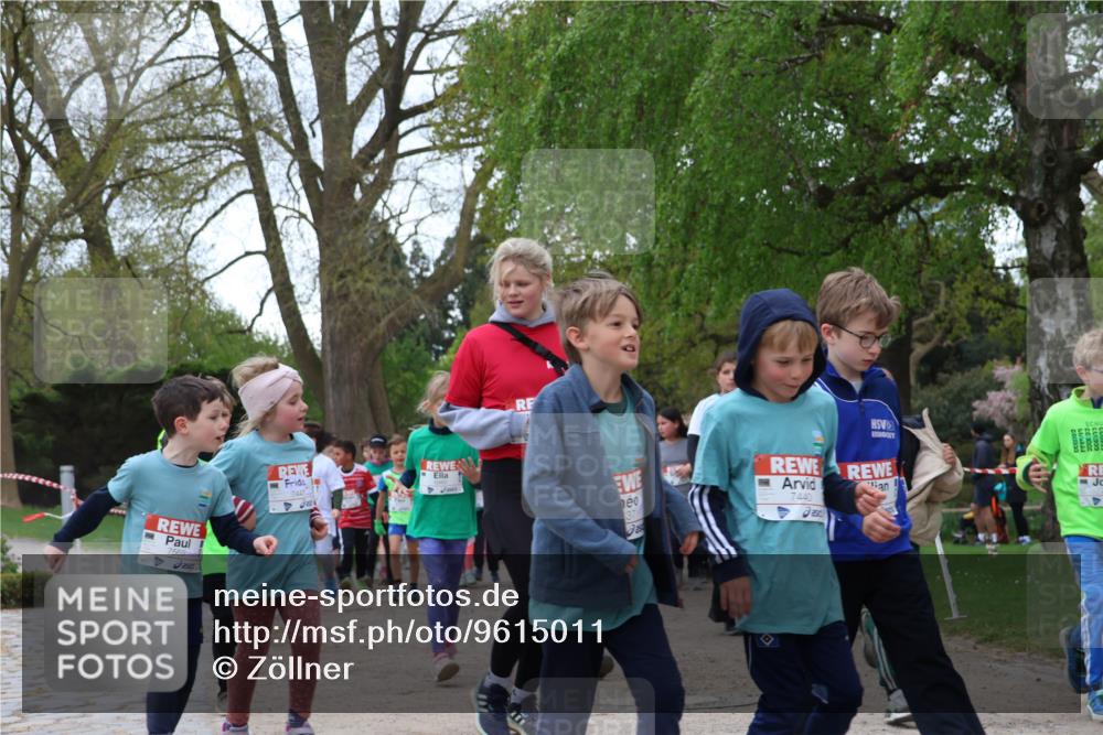 25.04.2026 - Das Zehntel Zöllner http://msf.ph/oto/9615011 25.04.2026 09:48:10 Laufen 7569, 7447, 37, 7440 meine-sportfotos.de