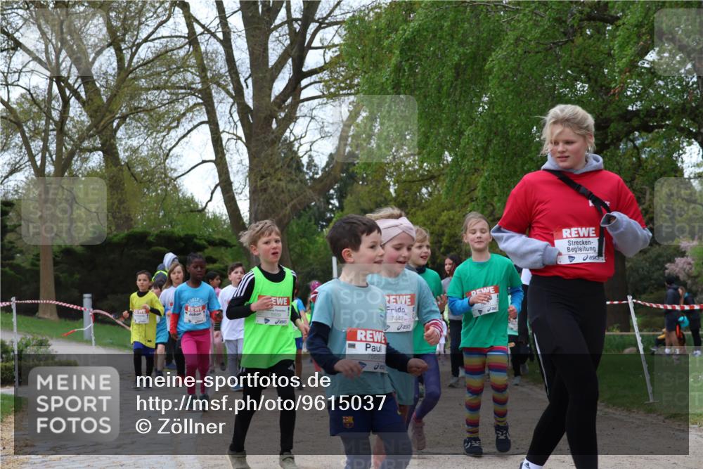 25.04.2026 - Das Zehntel Zöllner http://msf.ph/oto/9615037 25.04.2026 09:48:11 Laufen 5939, 7447, 7569 meine-sportfotos.de