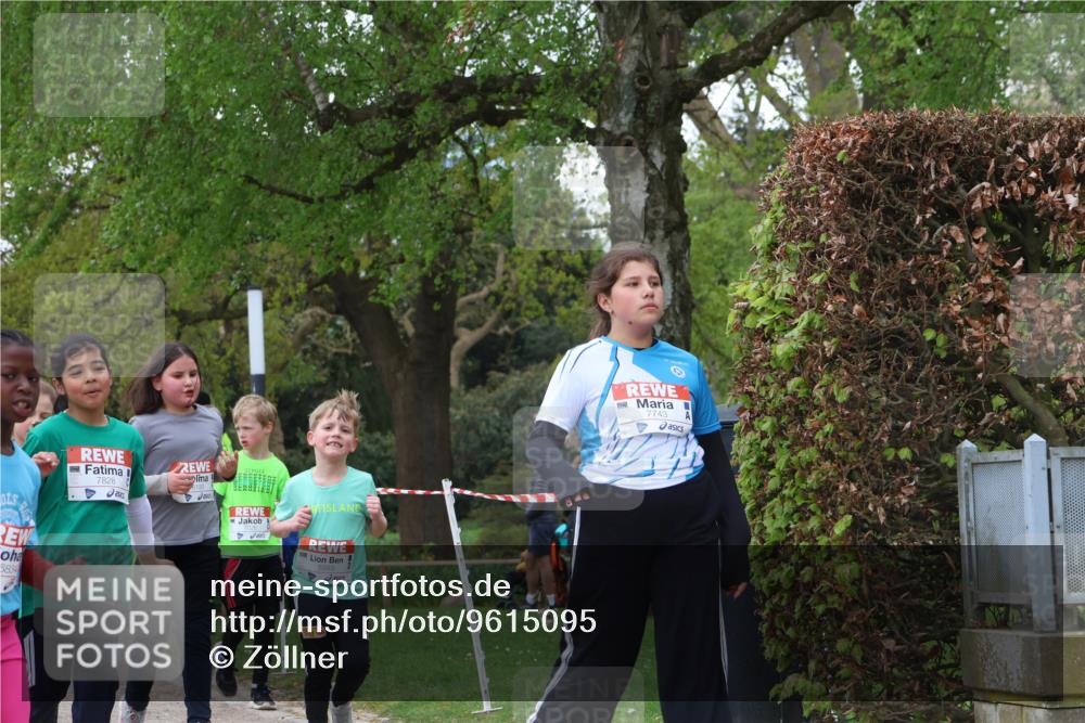 25.04.2026 - Das Zehntel Zöllner http://msf.ph/oto/9615095 25.04.2026 09:48:13 Laufen 5834, 7828, 5989, 7743 meine-sportfotos.de