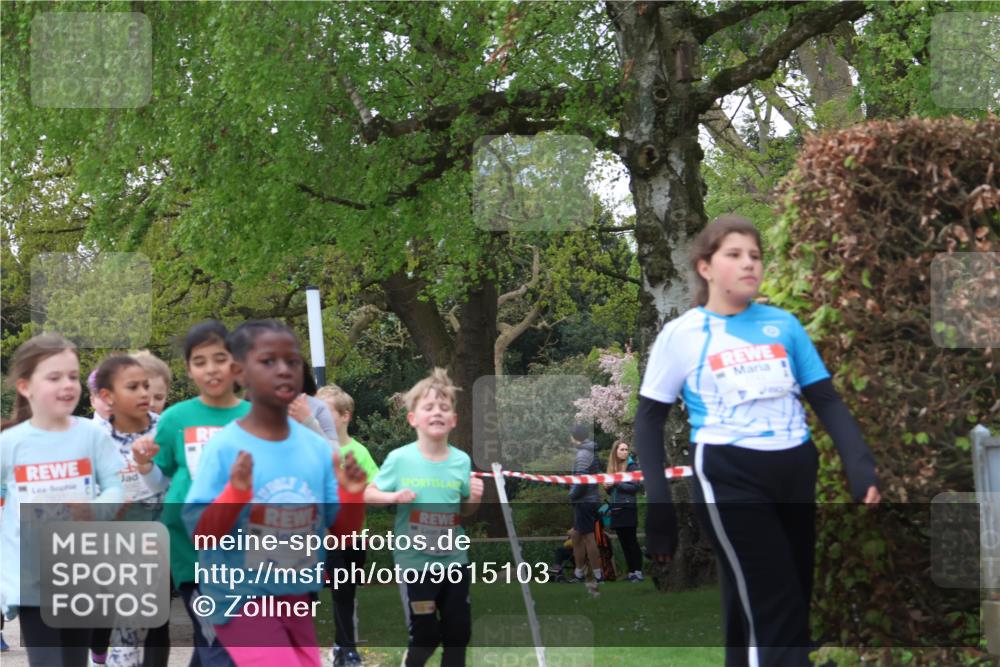 25.04.2026 - Das Zehntel Zöllner http://msf.ph/oto/9615103 25.04.2026 09:48:13 Laufen 7831 meine-sportfotos.de