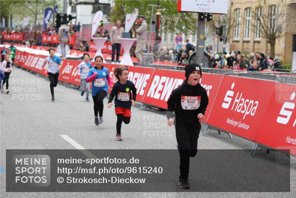 25.04.2026 - Das Zehntel Strokosch-Dieckow http://msf.ph/oto/9615240 25.04.2026 10:58:59 Ziel 5032, 5168, 5206, 5377, 5608, 5616, 5643, 5810, 6378, 6574, 6603, 6662, 6678, 6837, 6848, 6892, 6893, 6897, 7680, 7915, 8070 meine-sportfotos.de
