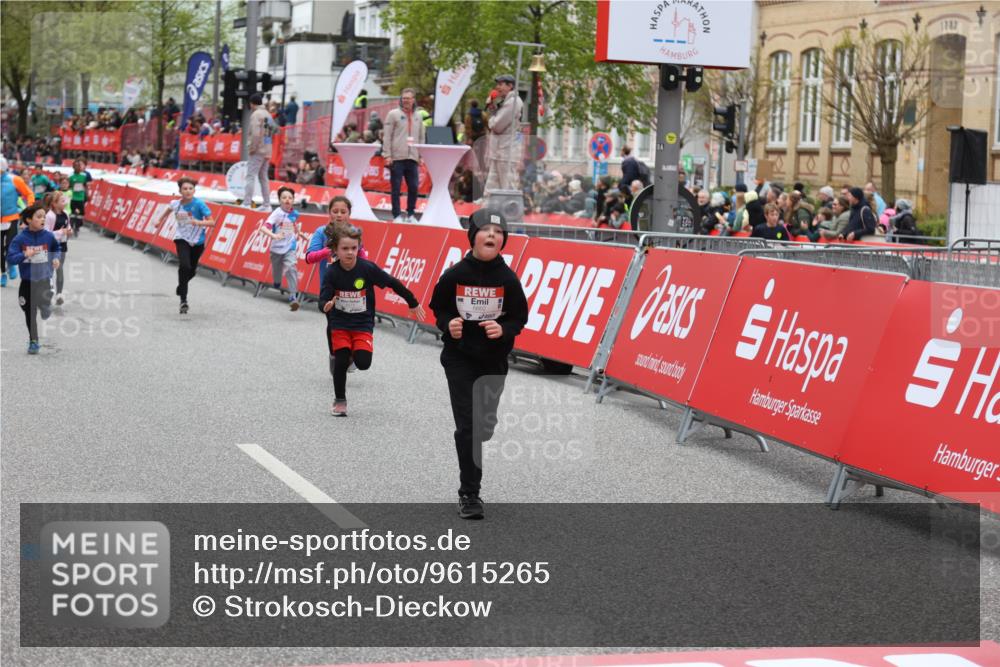 25.04.2026 - Das Zehntel Strokosch-Dieckow http://msf.ph/oto/9615265 25.04.2026 10:58:59 Ziel 5032, 5168, 5206, 5377, 5608, 5616, 5643, 5810, 6378, 6574, 6603, 6662, 6678, 6837, 6848, 6892, 6893, 6897, 7680, 7915, 8070 meine-sportfotos.de