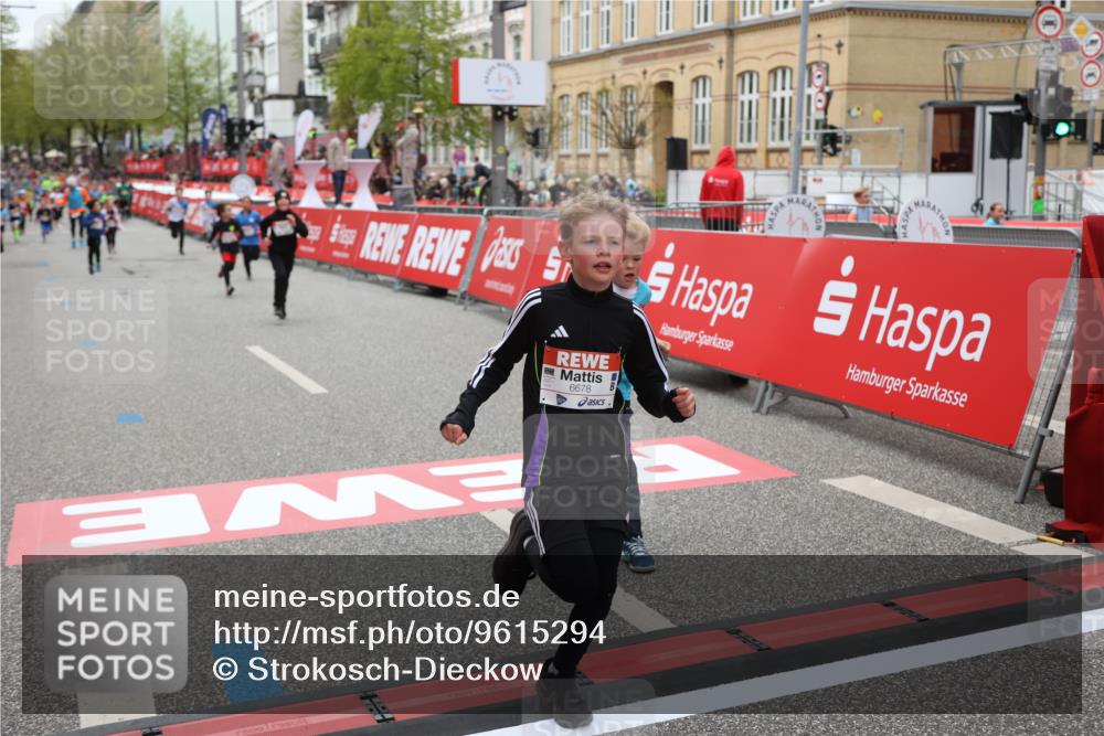 25.04.2026 - Das Zehntel Strokosch-Dieckow http://msf.ph/oto/9615294 25.04.2026 10:58:58 Ziel 5032, 5168, 5206, 5377, 5608, 5616, 5643, 5810, 6378, 6603, 6662, 6837, 6848, 6892, 6893, 6897, 7915, 8070 meine-sportfotos.de