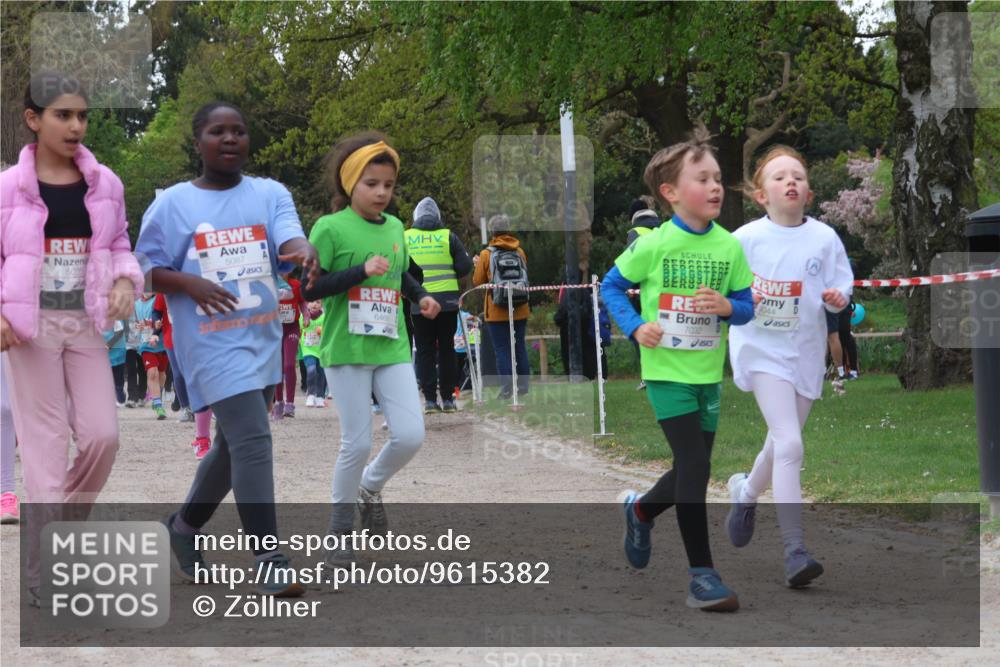 25.04.2026 - Das Zehntel Zöllner http://msf.ph/oto/9615382 25.04.2026 09:48:21 Laufen 5086, 5087, 6469, 7032, 5044 meine-sportfotos.de