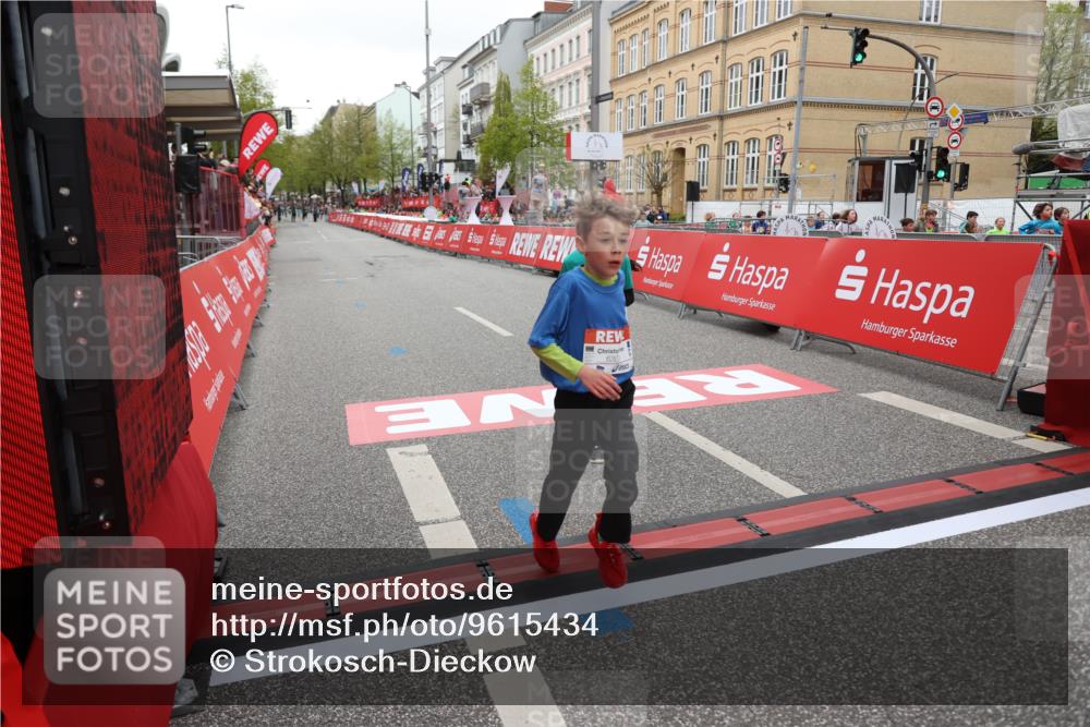 25.04.2026 - Das Zehntel Strokosch-Dieckow http://msf.ph/oto/9615434 25.04.2026 10:57:07 Ziel 5017, 5161, 5412, 5480, 5585, 5784, 5870, 5896, 6157, 6293, 6300, 6301, 6307, 6495, 6515, 6702, 6761, 6980, 7047, 7309, 7326, 7363, 7508, 7605, 7818, 7943, 8012, 8028, 8034, 8038 meine-sportfotos.de
