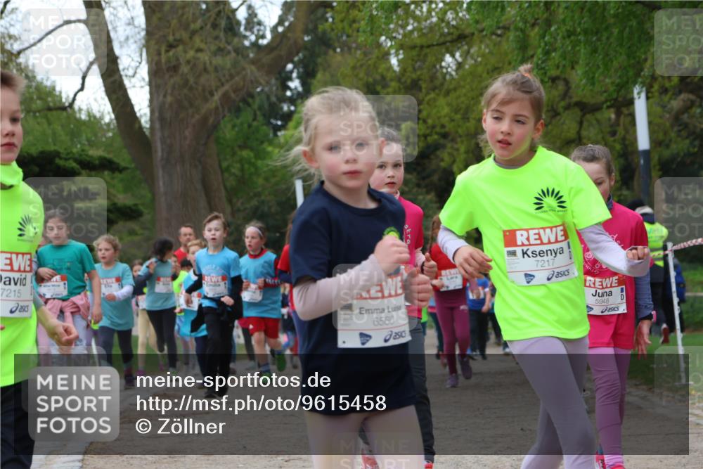 25.04.2026 - Das Zehntel Zöllner http://msf.ph/oto/9615458 25.04.2026 09:48:24 Laufen 7215, 6560, 7217, 5948 meine-sportfotos.de