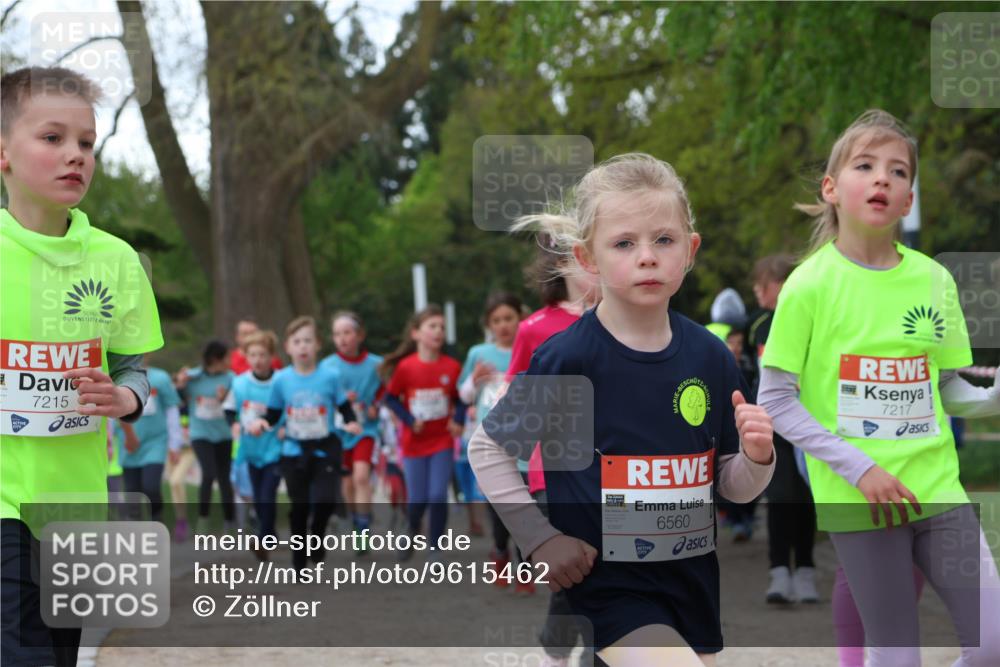 25.04.2026 - Das Zehntel Zöllner http://msf.ph/oto/9615462 25.04.2026 09:48:24 Laufen 7215, 6560, 6560, 7217 meine-sportfotos.de