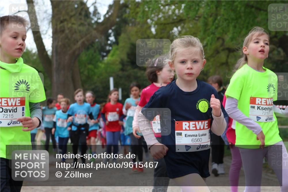 25.04.2026 - Das Zehntel Zöllner http://msf.ph/oto/9615467 25.04.2026 09:48:24 Laufen 7215, 18, 6560, 6560, 7217 meine-sportfotos.de