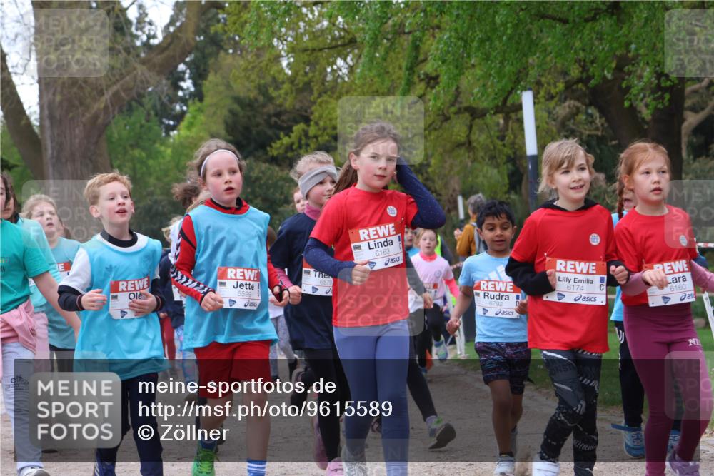 25.04.2026 - Das Zehntel Zöllner http://msf.ph/oto/9615589 25.04.2026 09:48:29 Laufen 5599, 6570, 6163, 6792, 6174, 6160 meine-sportfotos.de