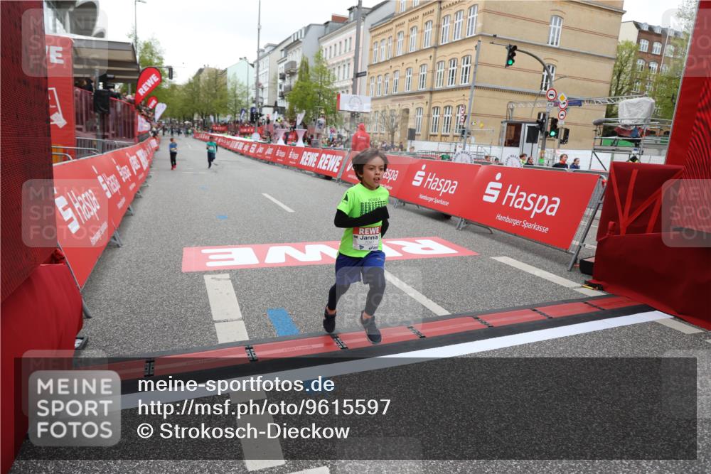 25.04.2026 - Das Zehntel Strokosch-Dieckow http://msf.ph/oto/9615597 25.04.2026 10:57:03 Ziel 5156, 5161, 5412, 5480, 6293, 6301, 6307, 6475, 6735, 6761, 6842, 7047, 7053, 7226, 7309, 7326, 7363, 7389, 7508, 7842, 7878, 8012 meine-sportfotos.de