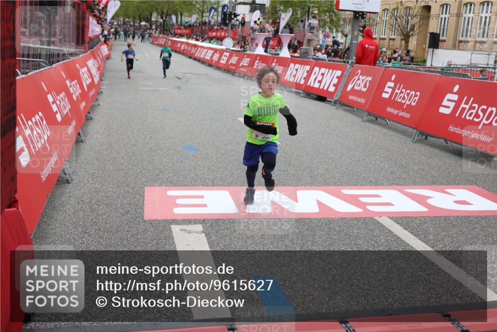 25.04.2026 - Das Zehntel Strokosch-Dieckow http://msf.ph/oto/9615627 25.04.2026 10:57:02 Ziel 5156, 5161, 5480, 6307, 6475, 6735, 6761, 6842, 7047, 7053, 7074, 7203, 7226, 7309, 7363, 7389, 7508, 7821, 7842, 7878, 8012 meine-sportfotos.de
