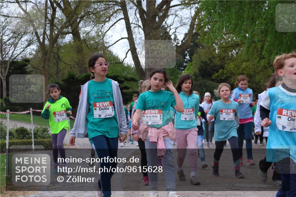 25.04.2026 - Das Zehntel Zöllner http://msf.ph/oto/9615628 25.04.2026 09:48:31 Laufen 5871, 5873, 7438, 255, 5613 meine-sportfotos.de