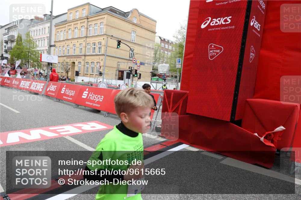 25.04.2026 - Das Zehntel Strokosch-Dieckow http://msf.ph/oto/9615665 25.04.2026 10:57:01 Ziel 5156, 5161, 5480, 5711, 6164, 6189, 6475, 6735, 6761, 6842, 7047, 7053, 7074, 7203, 7226, 7363, 7389, 7508, 7821, 7842, 7878, 8012 meine-sportfotos.de