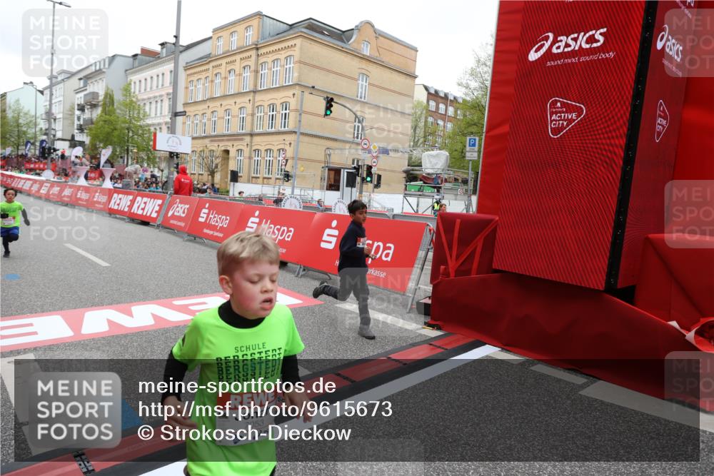 25.04.2026 - Das Zehntel Strokosch-Dieckow http://msf.ph/oto/9615673 25.04.2026 10:57:01 Ziel 5156, 5161, 5480, 5711, 6164, 6189, 6475, 6735, 6761, 6842, 7047, 7053, 7074, 7203, 7226, 7363, 7389, 7508, 7821, 7842, 7878, 8012 meine-sportfotos.de