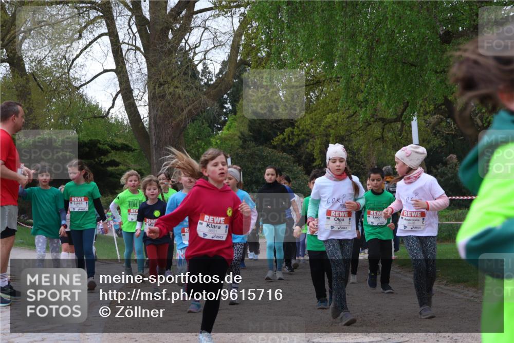 25.04.2026 - Das Zehntel Zöllner http://msf.ph/oto/9615716 25.04.2026 09:48:35 Laufen 6601, 6480 meine-sportfotos.de