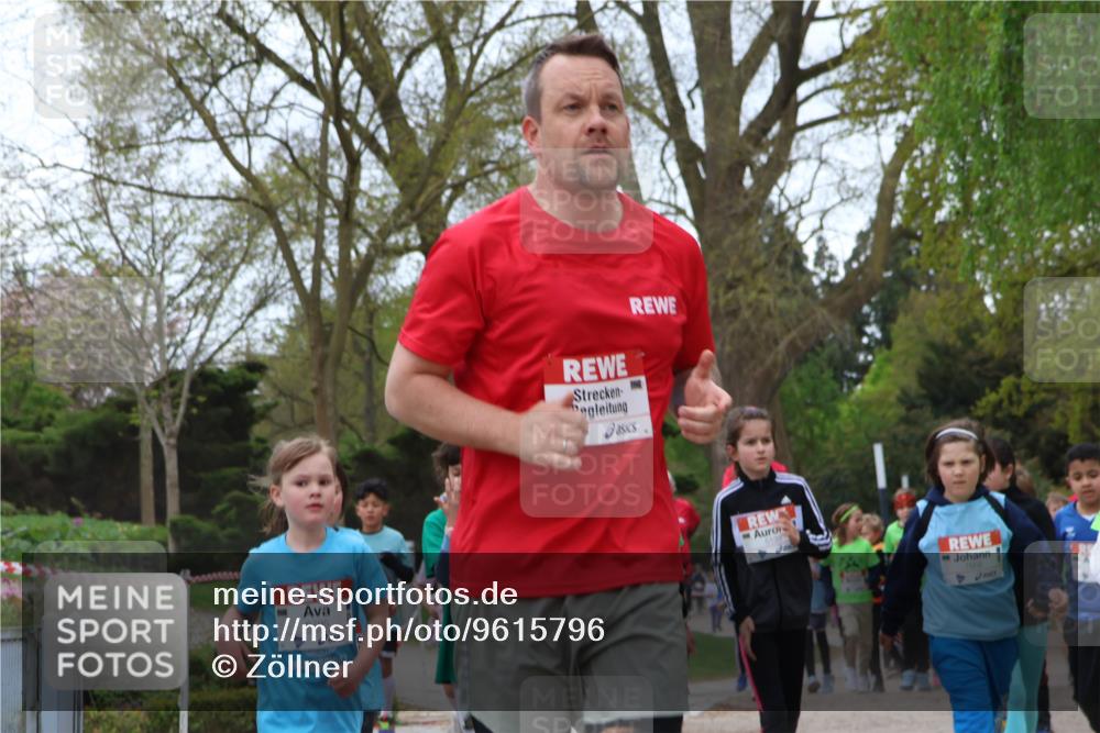 25.04.2026 - Das Zehntel Zöllner http://msf.ph/oto/9615796 25.04.2026 09:48:38 Laufen 6795, 7008 meine-sportfotos.de