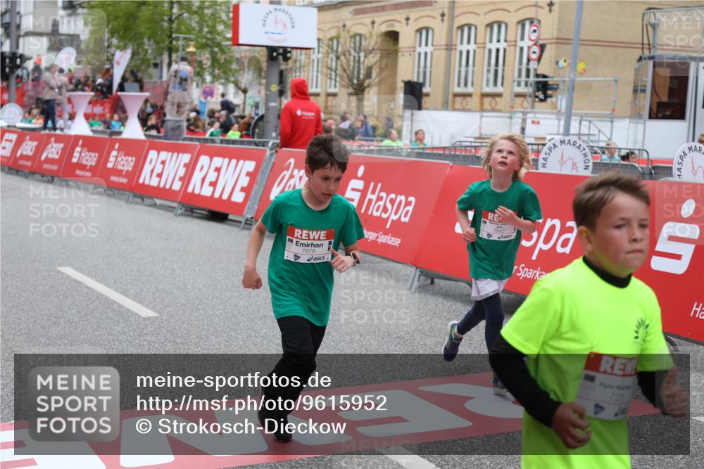 25.04.2026 - Das Zehntel Strokosch-Dieckow http://msf.ph/oto/9615952 25.04.2026 10:56:58 Ziel 5080, 5156, 5495, 5692, 5711, 6164, 6189, 6475, 6705, 6735, 6842, 6918, 7053, 7074, 7203, 7226, 7310, 7389, 7821, 7842, 7878 meine-sportfotos.de