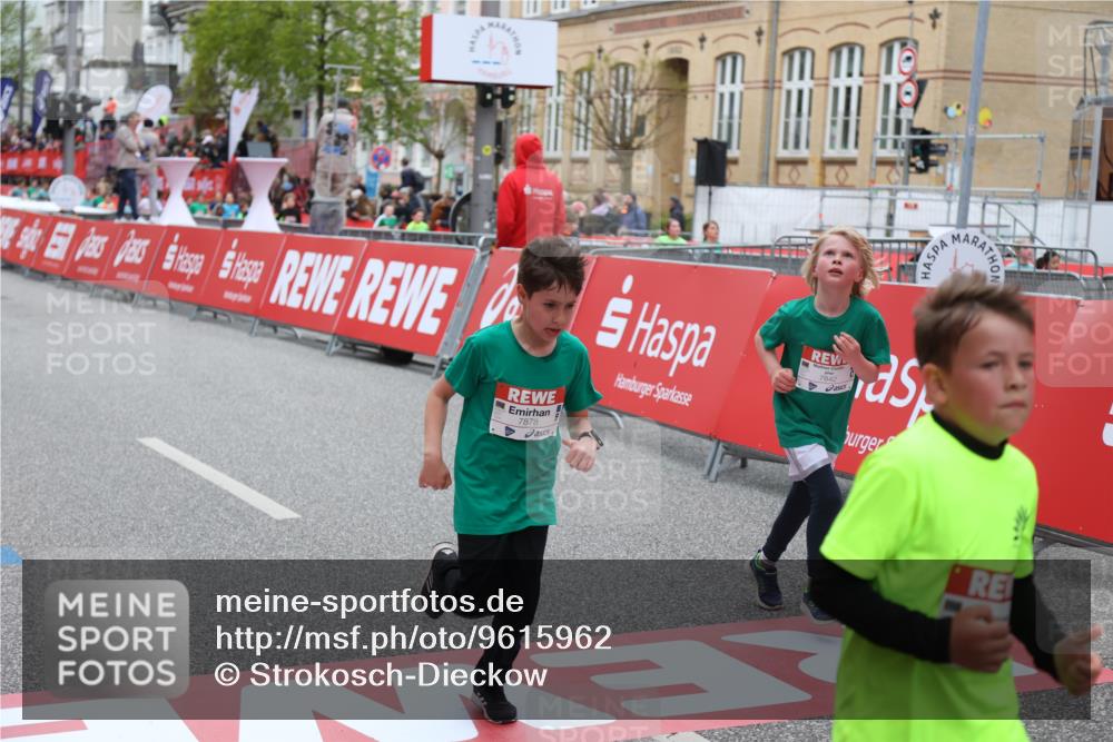 25.04.2026 - Das Zehntel Strokosch-Dieckow http://msf.ph/oto/9615962 25.04.2026 10:56:58 Ziel 5080, 5156, 5495, 5692, 5711, 6164, 6189, 6475, 6705, 6735, 6842, 6918, 7053, 7074, 7203, 7226, 7310, 7389, 7821, 7842, 7878 meine-sportfotos.de