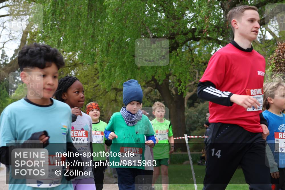 25.04.2026 - Das Zehntel Zöllner http://msf.ph/oto/9615963 25.04.2026 09:48:44 Laufen 7485, 2510, 6185, 7270, 6443, 14 meine-sportfotos.de