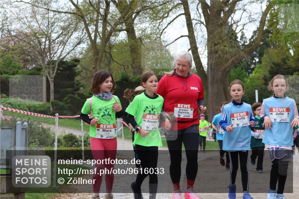 25.04.2026 - Das Zehntel Zöllner http://msf.ph/oto/9616033 25.04.2026 09:48:47 Laufen 7295, 7268, 7661, 7651 meine-sportfotos.de