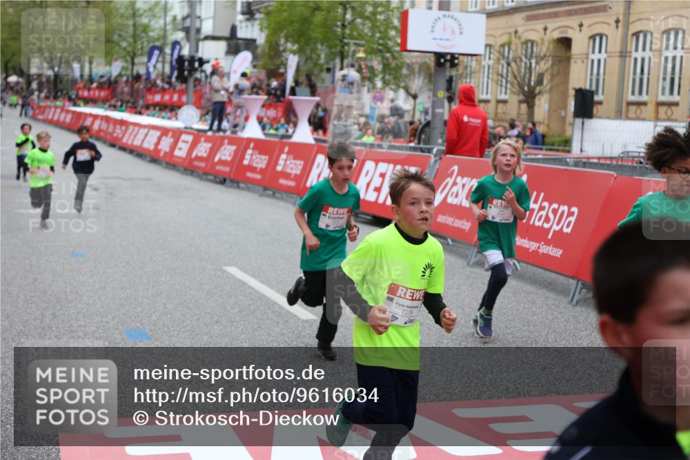 25.04.2026 - Das Zehntel Strokosch-Dieckow http://msf.ph/oto/9616034 25.04.2026 10:56:57 Ziel 5080, 5156, 5270, 5495, 5692, 5711, 6164, 6189, 6475, 6705, 6735, 6842, 6918, 6946, 7074, 7203, 7226, 7310, 7317, 7389, 7638, 7821, 7842, 7878 meine-sportfotos.de