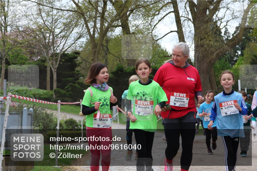 25.04.2026 - Das Zehntel Zöllner http://msf.ph/oto/9616040 25.04.2026 09:48:47 Laufen 7295, 7268, 7661 meine-sportfotos.de