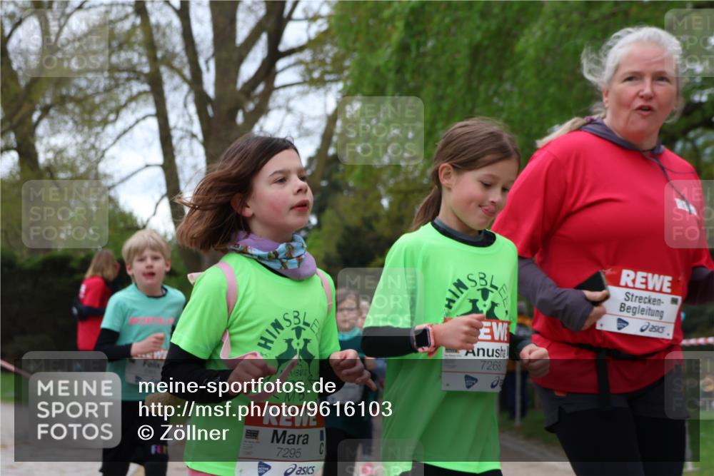 25.04.2026 - Das Zehntel Zöllner http://msf.ph/oto/9616103 25.04.2026 09:48:49 Laufen 7295, 7268, 7268 meine-sportfotos.de