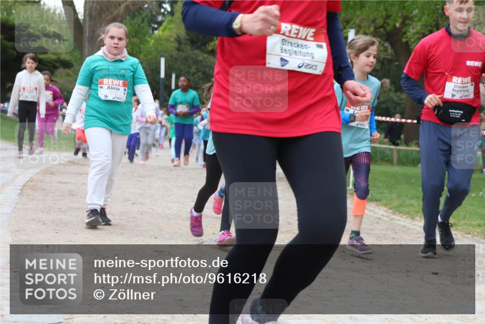 25.04.2026 - Das Zehntel Zöllner http://msf.ph/oto/9616218 25.04.2026 09:48:58 Laufen 5876 meine-sportfotos.de