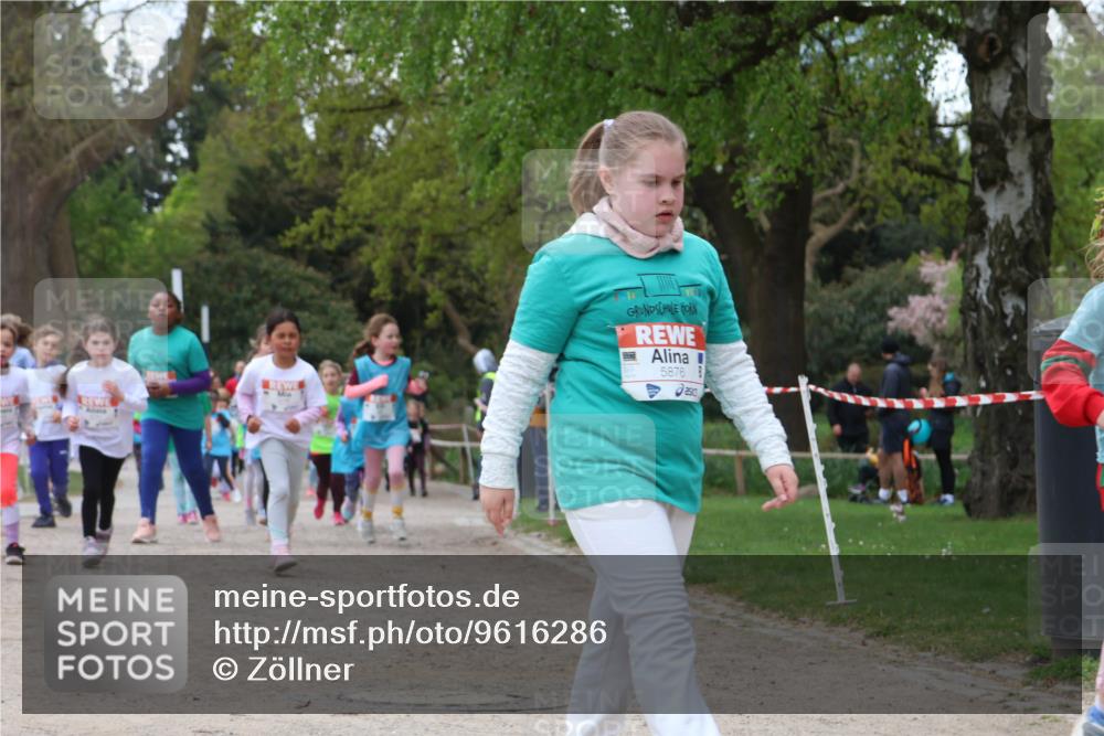 25.04.2026 - Das Zehntel Zöllner http://msf.ph/oto/9616286 25.04.2026 09:49:01 Laufen 5876 meine-sportfotos.de