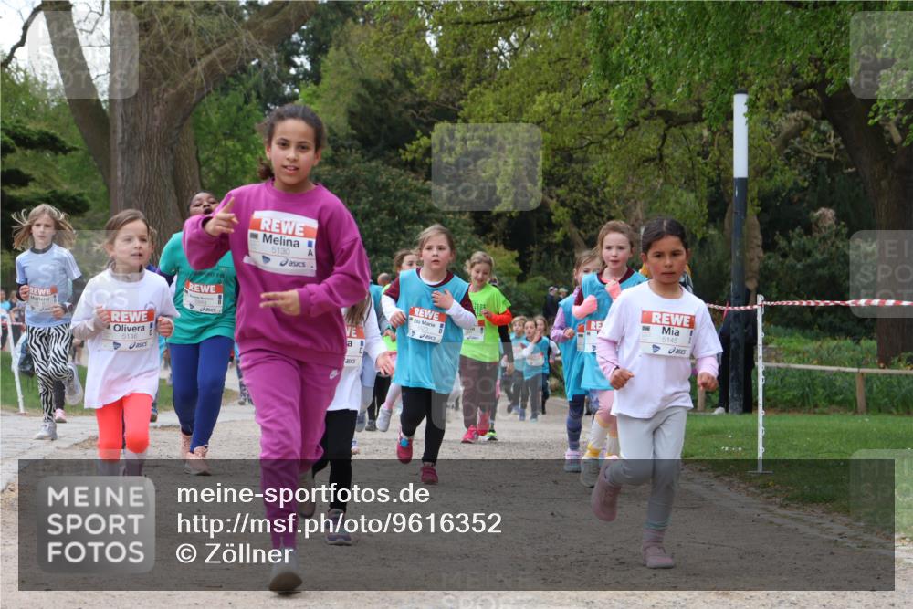 25.04.2026 - Das Zehntel Zöllner http://msf.ph/oto/9616352 25.04.2026 09:49:02 Laufen 5146, 5130, 5145 meine-sportfotos.de