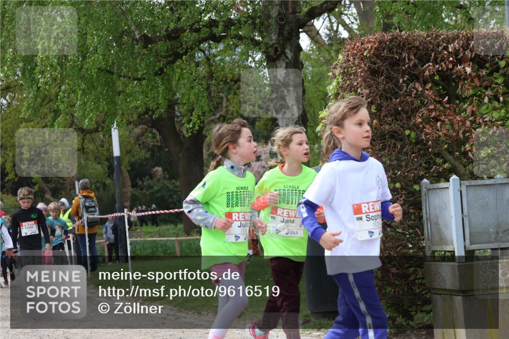 25.04.2026 - Das Zehntel Zöllner http://msf.ph/oto/9616519 25.04.2026 09:49:08 Laufen 7039, 7044 meine-sportfotos.de