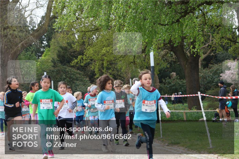 25.04.2026 - Das Zehntel Zöllner http://msf.ph/oto/9616562 25.04.2026 09:49:10 Laufen 5603 meine-sportfotos.de