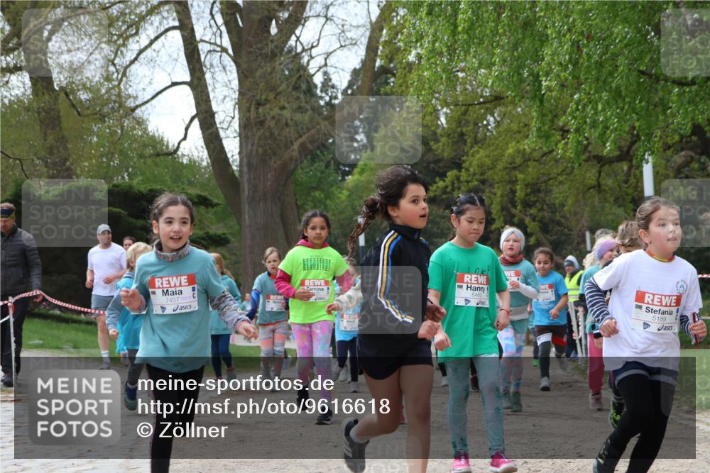 25.04.2026 - Das Zehntel Zöllner http://msf.ph/oto/9616618 25.04.2026 09:49:12 Laufen 7457, 6462, 5189 meine-sportfotos.de