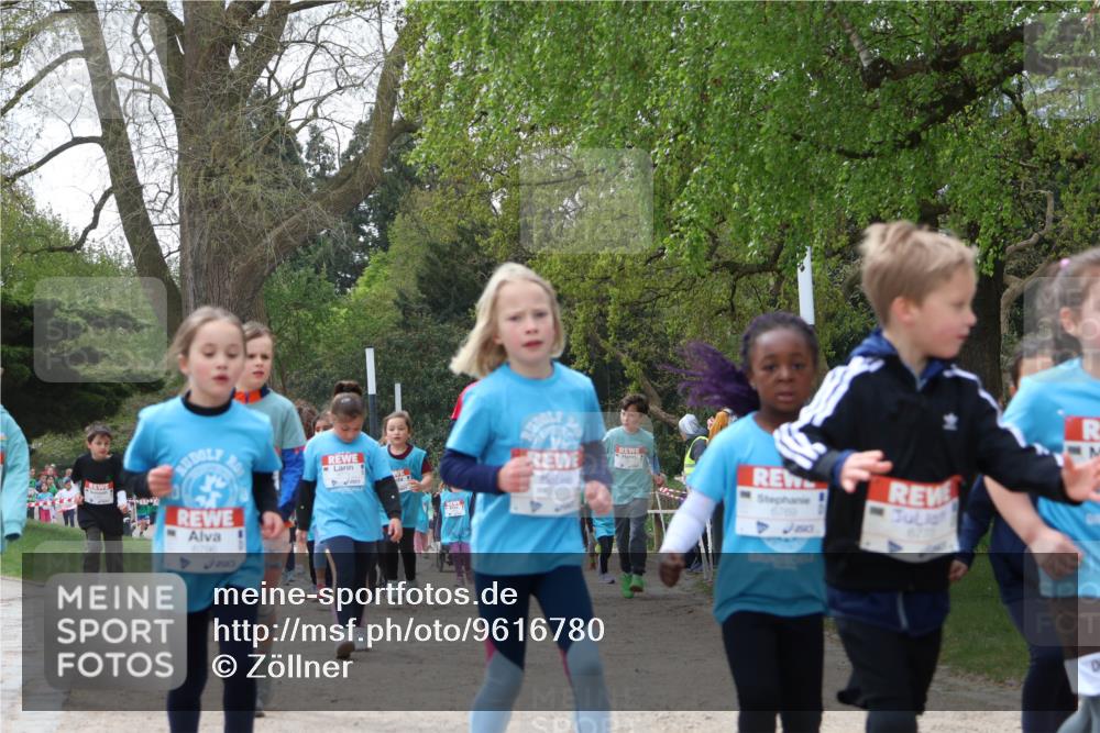 25.04.2026 - Das Zehntel Zöllner http://msf.ph/oto/9616780 25.04.2026 09:49:16 Laufen 6796, 680, 6769 meine-sportfotos.de