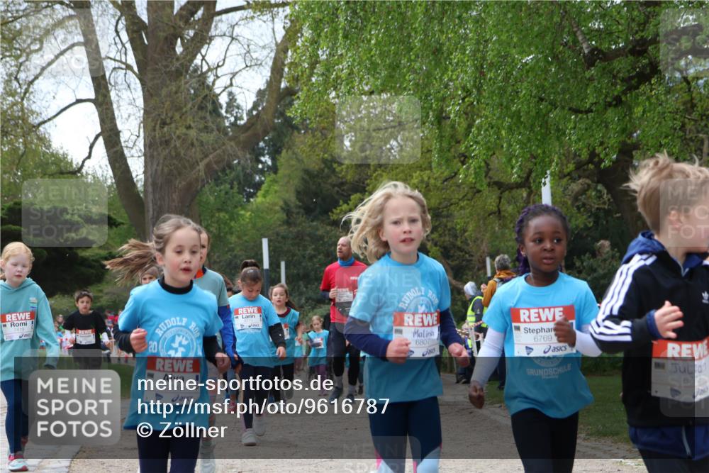 25.04.2026 - Das Zehntel Zöllner http://msf.ph/oto/9616787 25.04.2026 09:49:17 Laufen 7419, 6796, 6807, 6769, 6773 meine-sportfotos.de