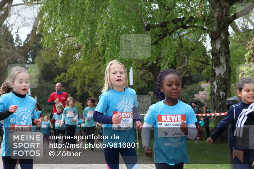 25.04.2026 - Das Zehntel Zöllner http://msf.ph/oto/9616801 25.04.2026 09:49:17 Laufen 20, 6796, 6807, 6769 meine-sportfotos.de
