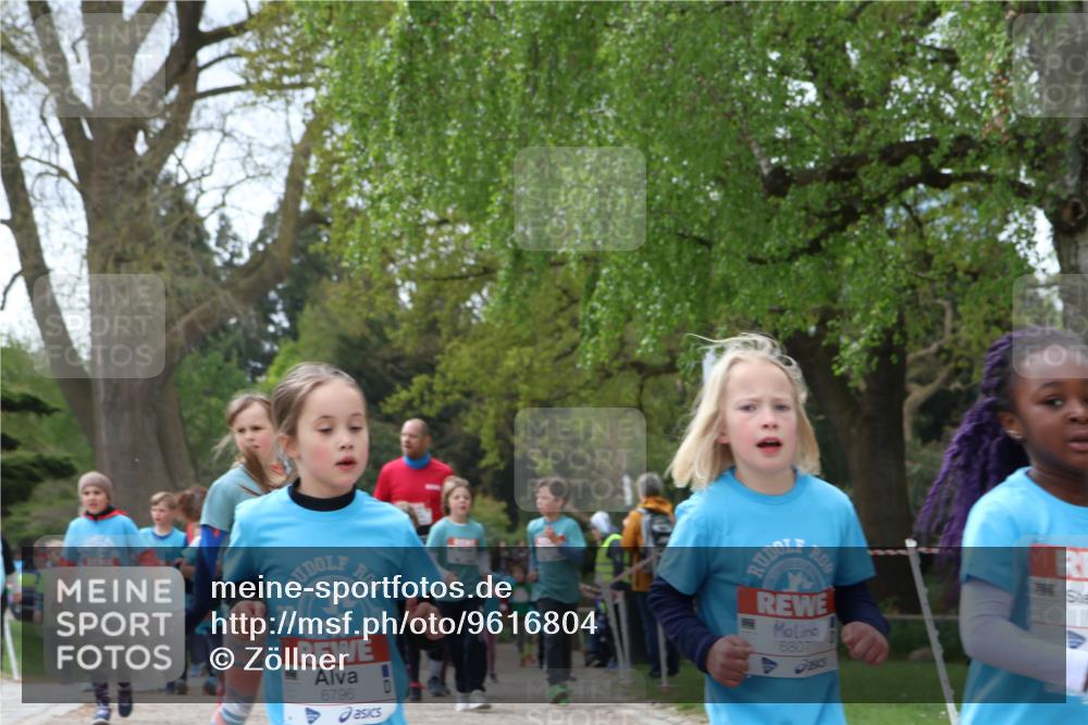 25.04.2026 - Das Zehntel Zöllner http://msf.ph/oto/9616804 25.04.2026 09:49:17 Laufen 20, 6796, 6807 meine-sportfotos.de