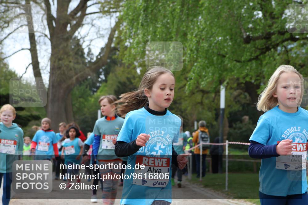 25.04.2026 - Das Zehntel Zöllner http://msf.ph/oto/9616806 25.04.2026 09:49:18 Laufen 20, 6796, 6807, 6807 meine-sportfotos.de