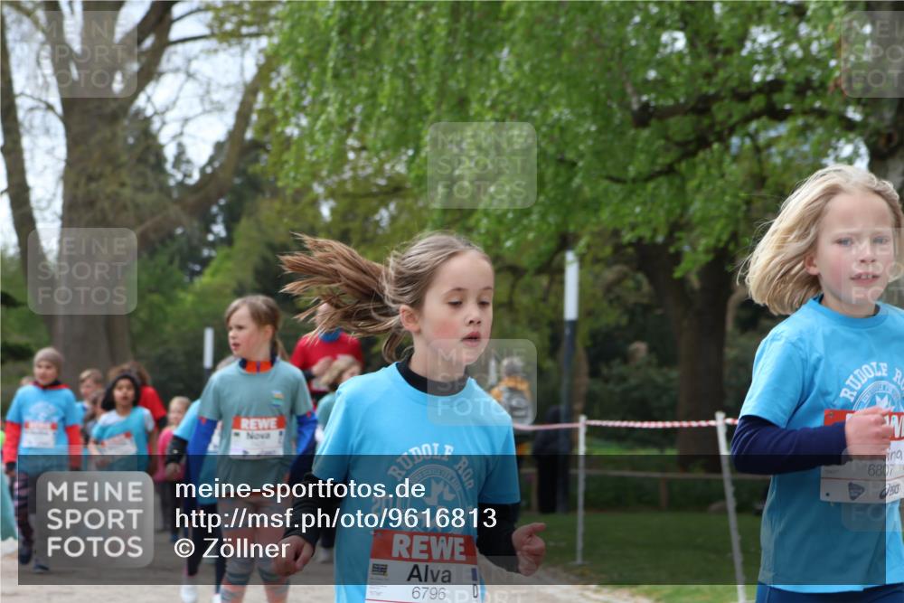 25.04.2026 - Das Zehntel Zöllner http://msf.ph/oto/9616813 25.04.2026 09:49:18 Laufen 20, 6796, 6807, 6807 meine-sportfotos.de