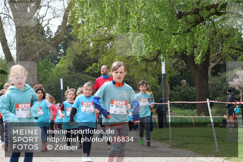 25.04.2026 - Das Zehntel Zöllner http://msf.ph/oto/9616834 25.04.2026 09:49:19 Laufen 7419, 6779, 7425 meine-sportfotos.de