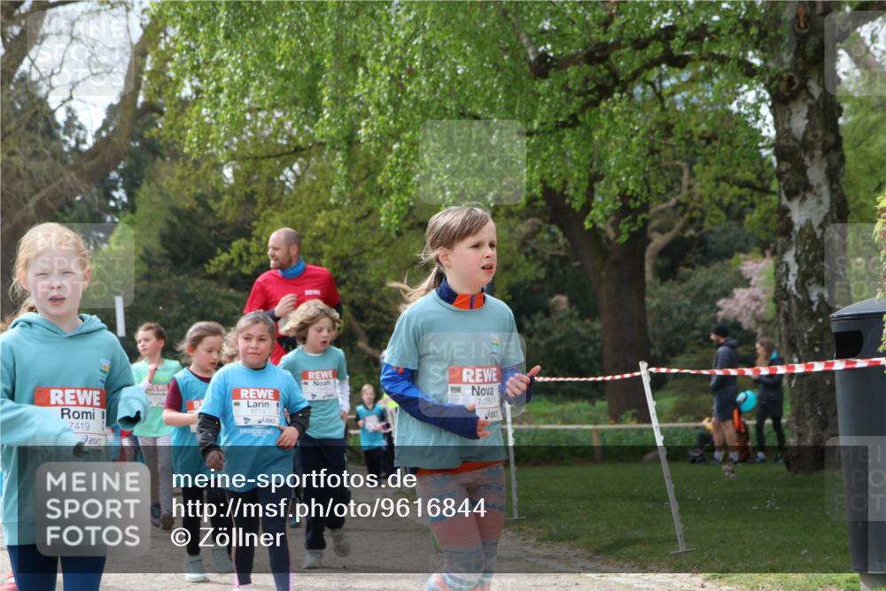 25.04.2026 - Das Zehntel Zöllner http://msf.ph/oto/9616844 25.04.2026 09:49:20 Laufen 7419, 7425 meine-sportfotos.de