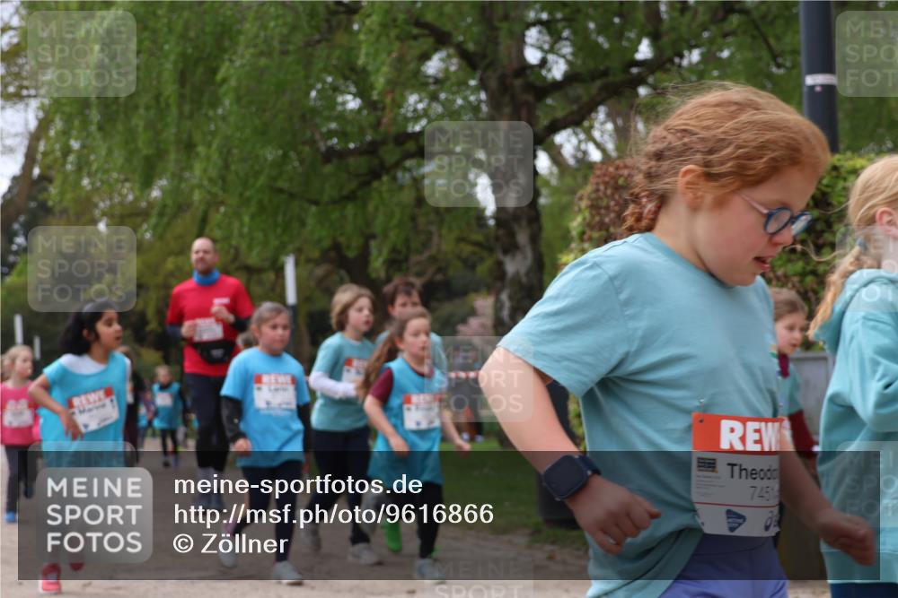 25.04.2026 - Das Zehntel Zöllner http://msf.ph/oto/9616866 25.04.2026 09:49:21 Laufen 7451 meine-sportfotos.de