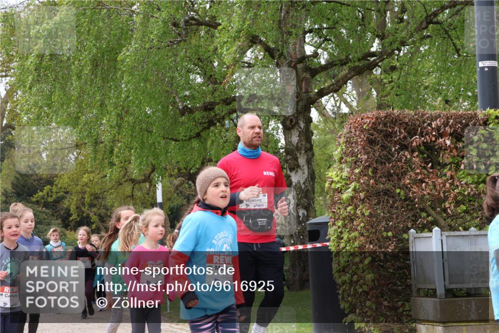 25.04.2026 - Das Zehntel Zöllner http://msf.ph/oto/9616925 25.04.2026 09:49:24 Laufen 5991, 5952, 6819 meine-sportfotos.de